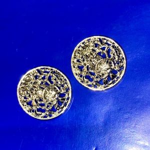 1960 Sara Coventry Woodland Flight Clip Earrings.